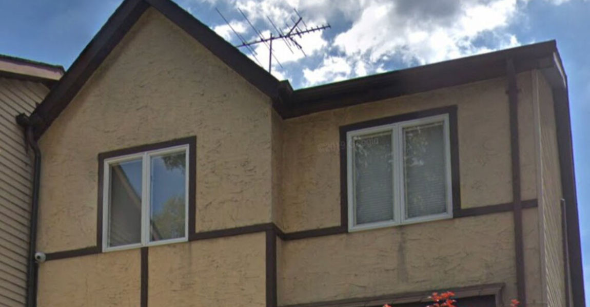 4 Key Advantages of Hiring a Local Siding and Roofing Company